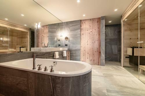 Nidum - Casual Luxury Hotel