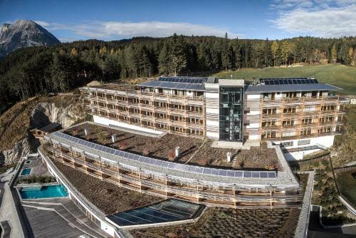 Nidum - Casual Luxury Hotel