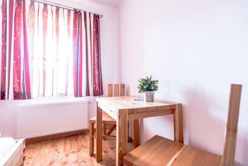 Hostal Pension Tannhof