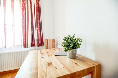 Hostal Pension Tannhof
