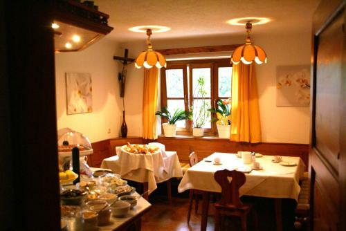 Hostal Pension Tannhof
