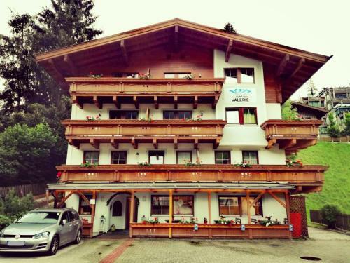 Hotel Valerie