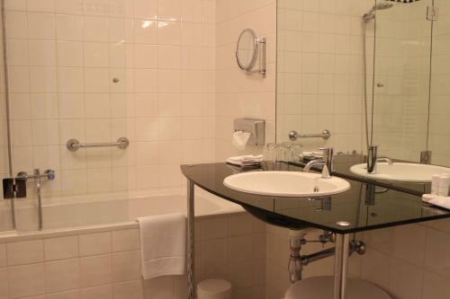 Hotel Seeschl��l Velden
