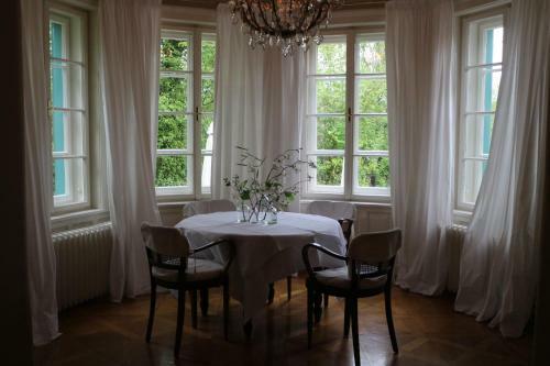 Hotel Seeschl��l Velden