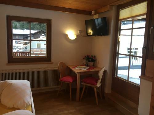 Bed & Breakfast G�stehaus Hochstaffl