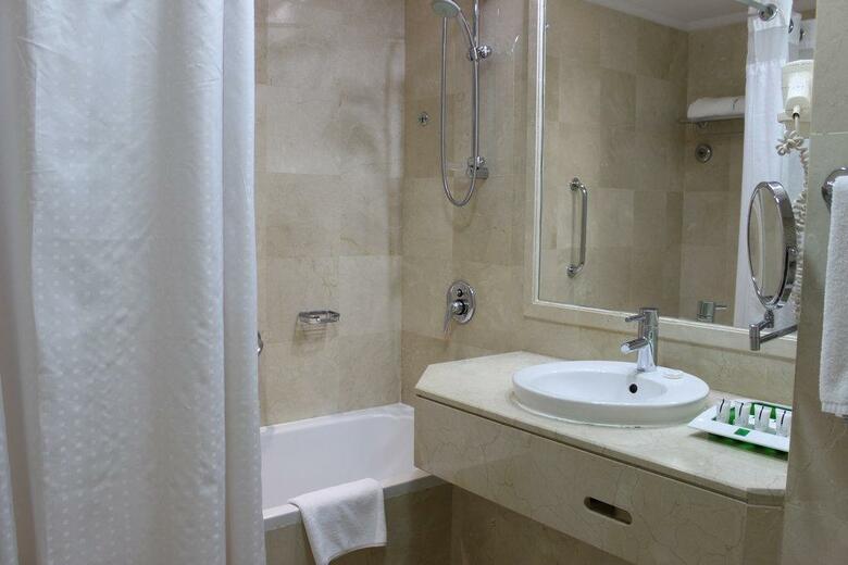 Hotel Holiday Inn Olaya