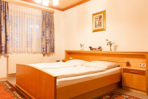 Hostal Hotel & Kurpension Weiss
