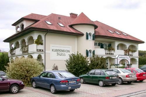 Hostal Hotel & Kurpension Weiss