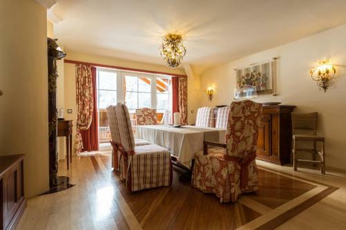 Traumhotel ...liebes Rot-fl�h