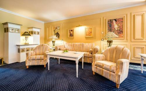 Traumhotel ...liebes Rot-fl�h