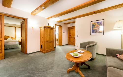 Traumhotel ...liebes Rot-fl�h
