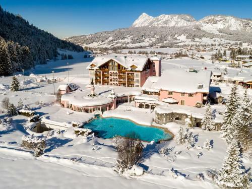 Traumhotel ...liebes Rot-fl�h