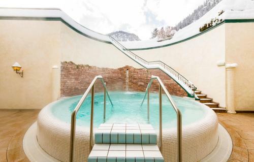Traumhotel ...liebes Rot-fl�h
