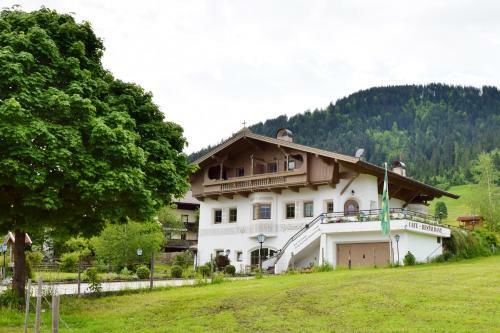 Tennladen Apartments