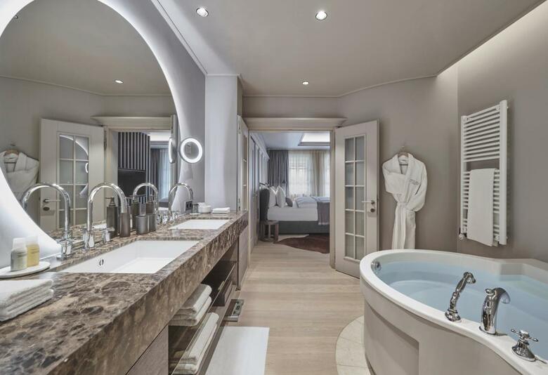 Hotel Wei�es R�ssl