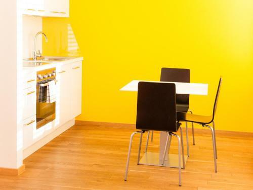 Prater Apartments