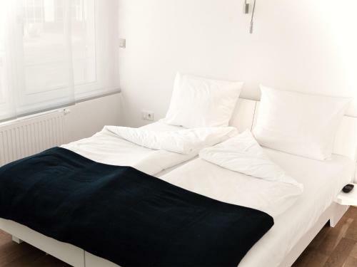 Prater Apartments