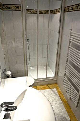 Hostal Pension W�rg�tter