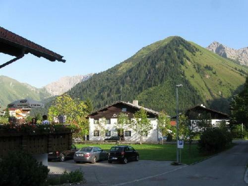 Hostal G�stehaus-pension Caroline