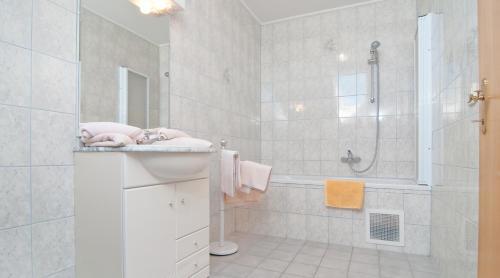 Hostal G�stehaus Lutschounig