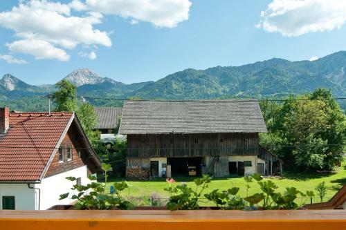 Hostal G�stehaus Lutschounig