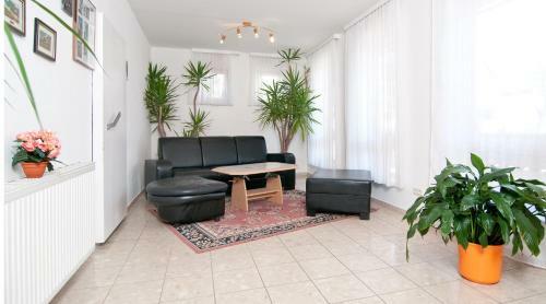 Hostal G�stehaus Lutschounig