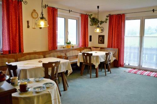 Hostal Fr�hst�ckspension Pachler