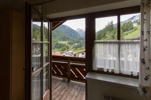 Hostal Chrisantenhof