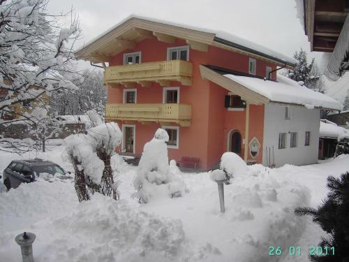 Bed & Breakfast Haus Senoner