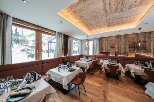 Hotel Tirol
