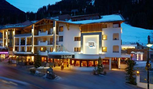 Hotel Tirol