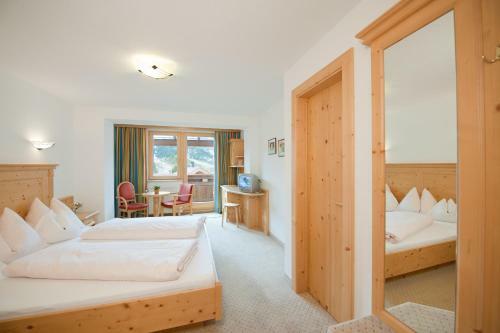 Hostal S`hoamatl