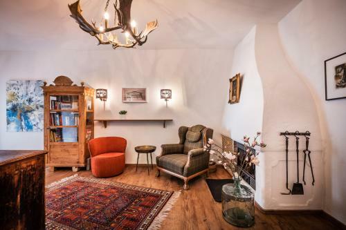Berghaus Halali - Dein Kleines Hotel An Der Zugspitze