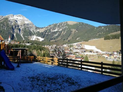 Apartamento H�us`l Am Ruan