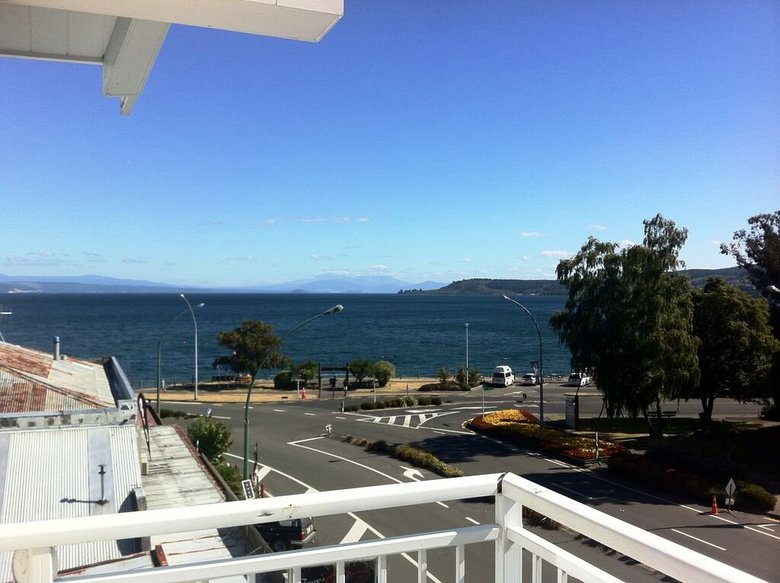 Hostal Base Taupo