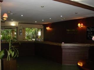 Hotel Toborochi Suites