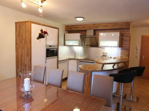 Holiday Home Chalet Hinterlengau 2