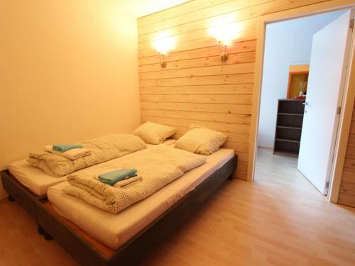 Holiday Home Chalet Hinterlengau 2
