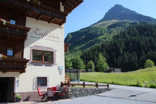 Hostal Haus Zaferna