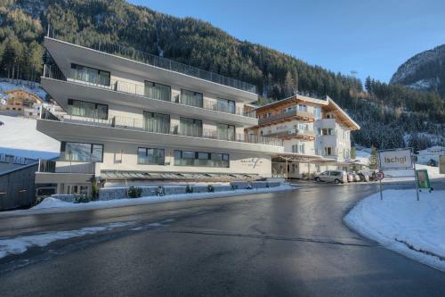 Aparthotel Wolfs Aparts + More