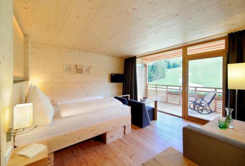 Holzhotel Forsthofalm