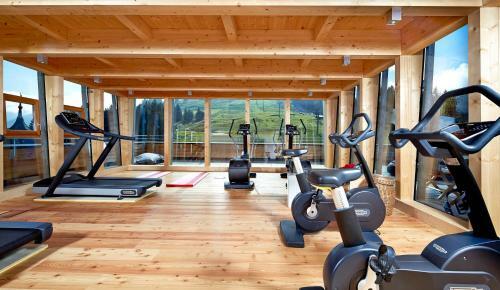 Holzhotel Forsthofalm