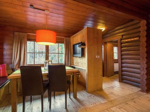 Comfortable Chalet In W Rgl Boden Near Ski Area