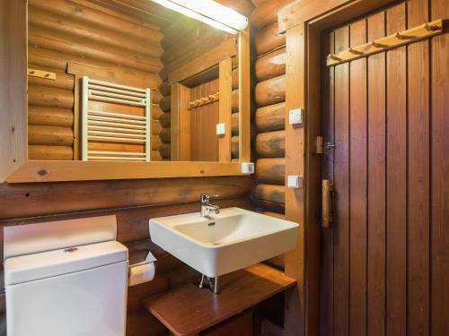 Comfortable Chalet In W Rgl Boden Near Ski Area
