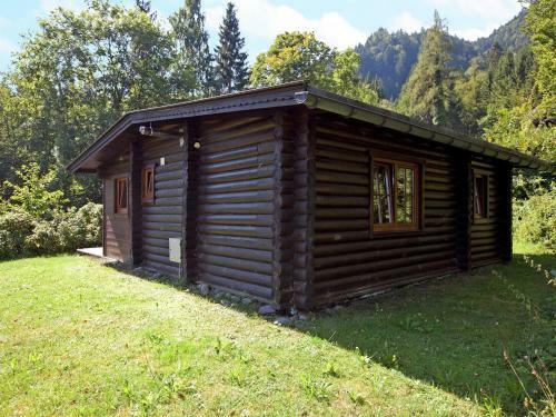 Comfortable Chalet In W Rgl Boden Near Ski Area