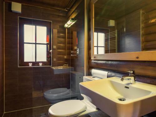 Comfortable Chalet In W Rgl Boden Near Ski Area