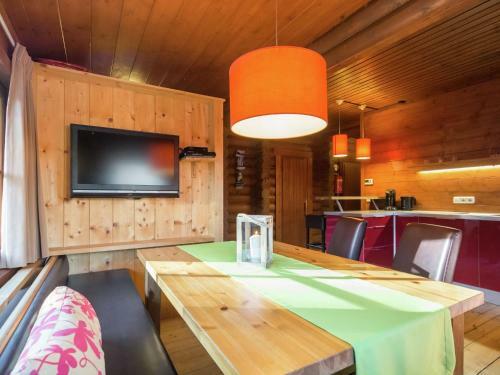 Comfortable Chalet In W Rgl Boden Near Ski Area