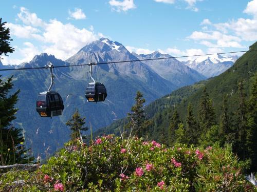 Hitchcock Apartment Stubai