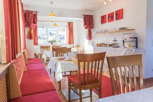 Hostal Haus Roswitha