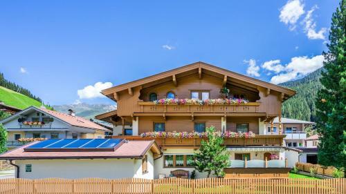 Hostal Haus Hochland